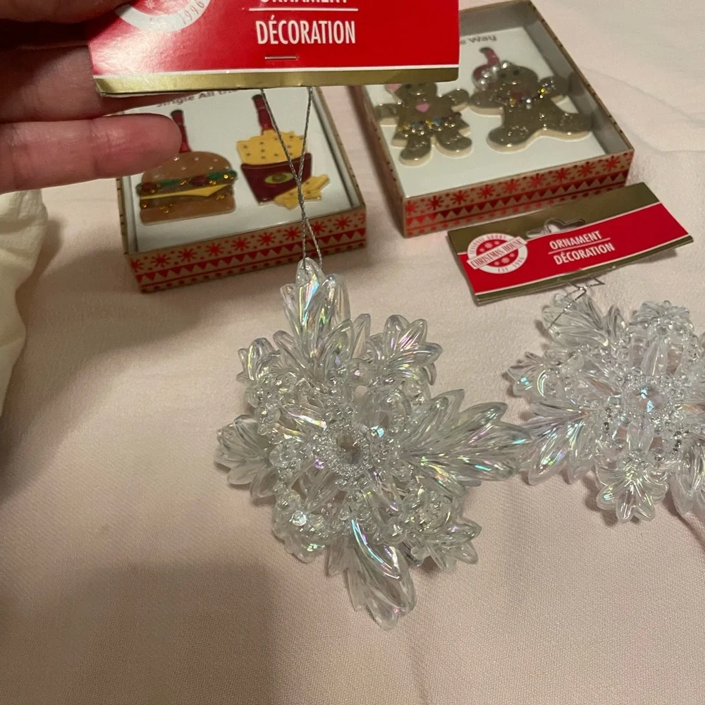 Festive Christmas Tree Ornaments Set